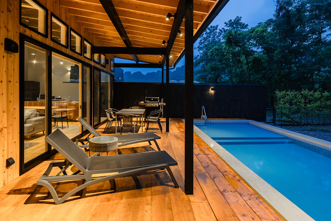 「ラグジュアリースイート」のプライベートプール