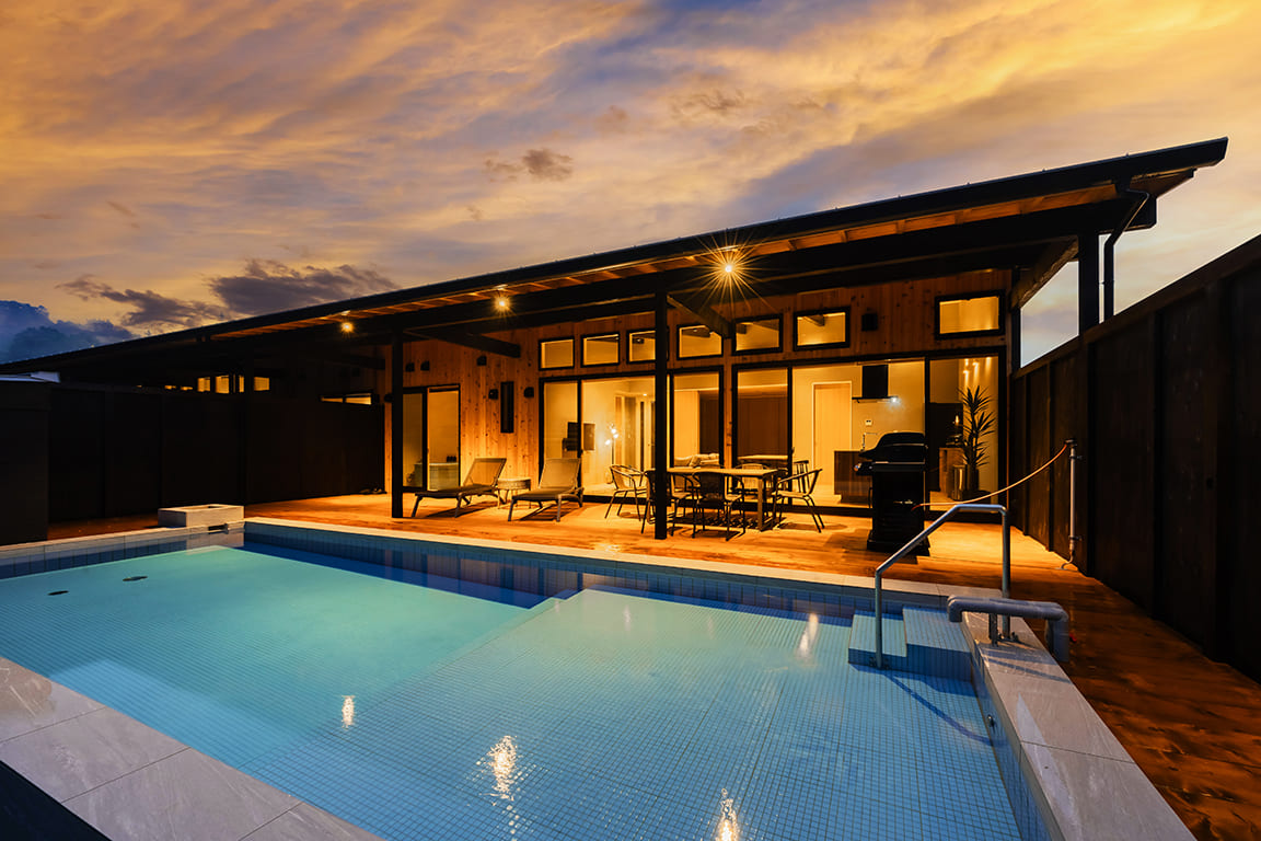 プライベートプール・サウナ付ヴィラ「ラグジュアリースイート」の外観