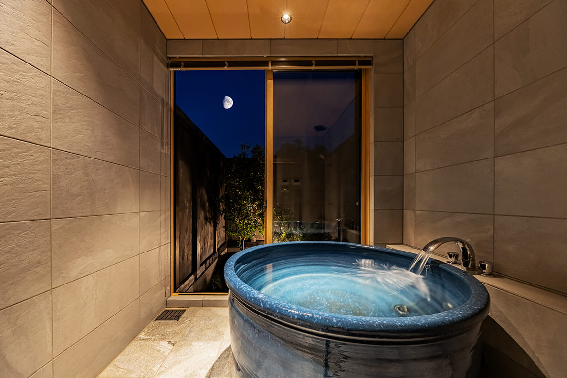 全棟完備の半露天風呂イメージ