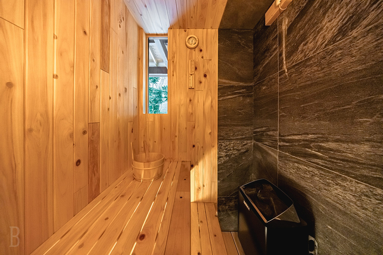 ラグジュアリースイートのプライベートサウナ