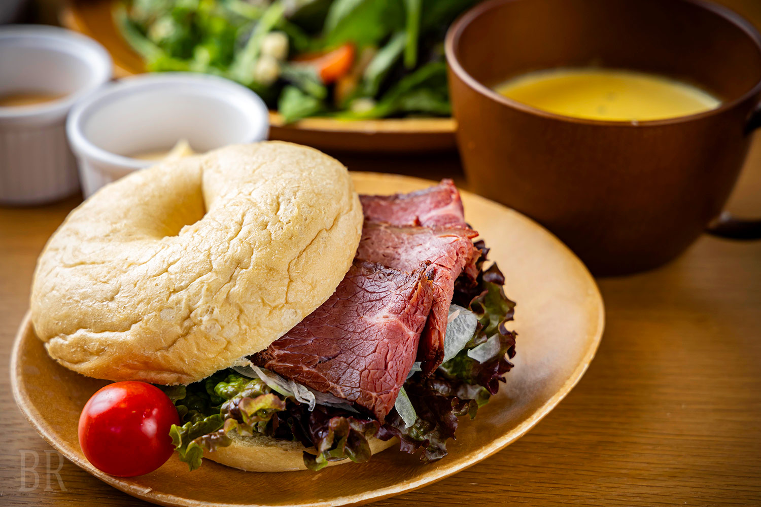 ローストビーフバーガーのモーニング